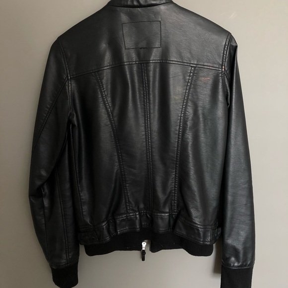 ** EVERYTHING $10 ** Black Leather Bomber Jacket - Picture 2 of 4